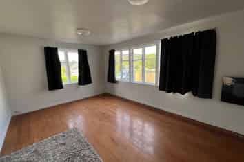 B/32 Weranui rd , Waiwera