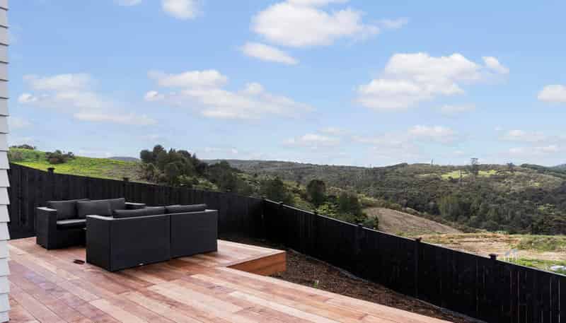 4 Tahuna Avenue, Orewa