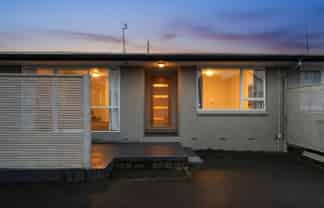 2/538 Gloucester Street, Linwood