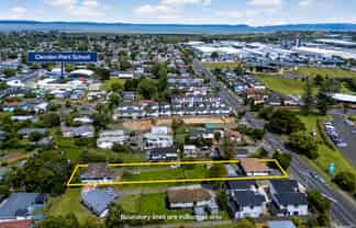 134 & 134a Browns Road, Manurewa