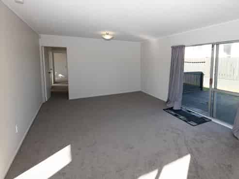 41 Outram Grove, Kelson