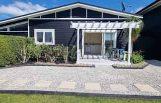 16B Waimanu Place, Point Wells