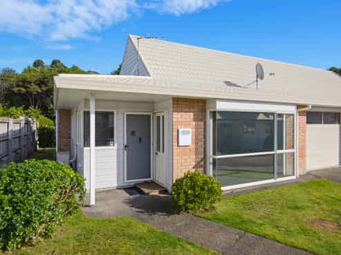 29/17 Redwood Close, Paraparaumu