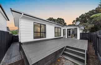 24A Mckinstry Avenue, Mangere East