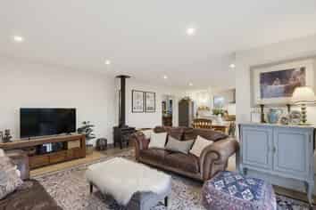 3/2 Loe Place, Amberley