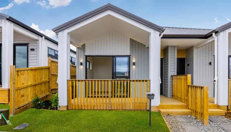  16 Ihi Place, Drury