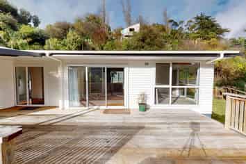 18 Mount View Road, Bastia Hill
