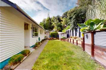 18 Mount View Road, Bastia Hill
