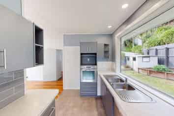18 Mount View Road, Bastia Hill