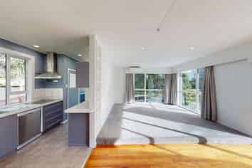 18 Mount View Road, Bastia Hill