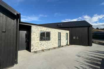 25 Casterway Crescent, Hanleys Farm, Jacks Point