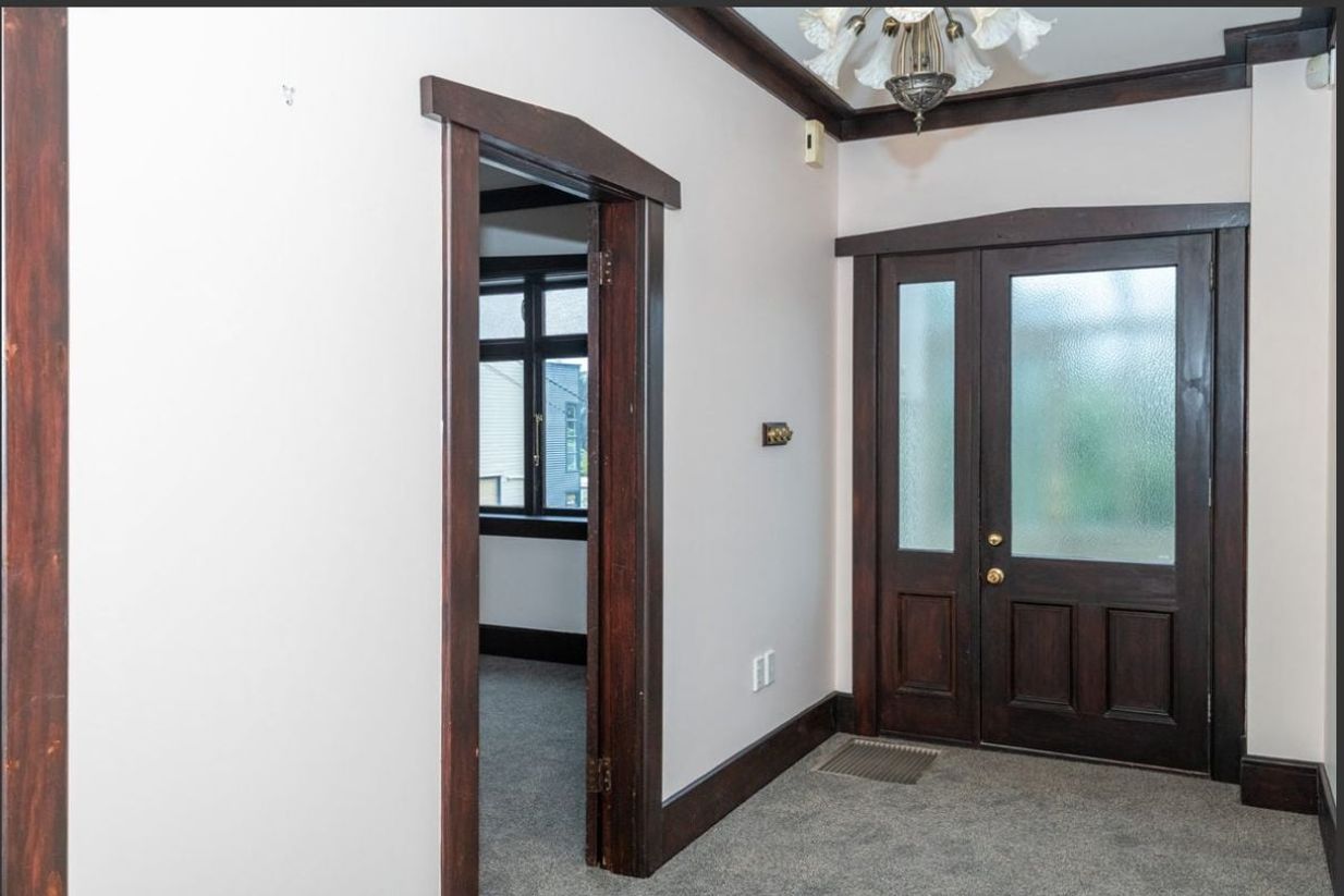 Premium Central Thorndon Living: 4 BR 3 Car Parks - Aanzicht 3