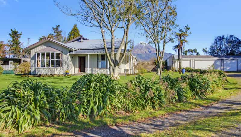 734 Durham Road, Inglewood