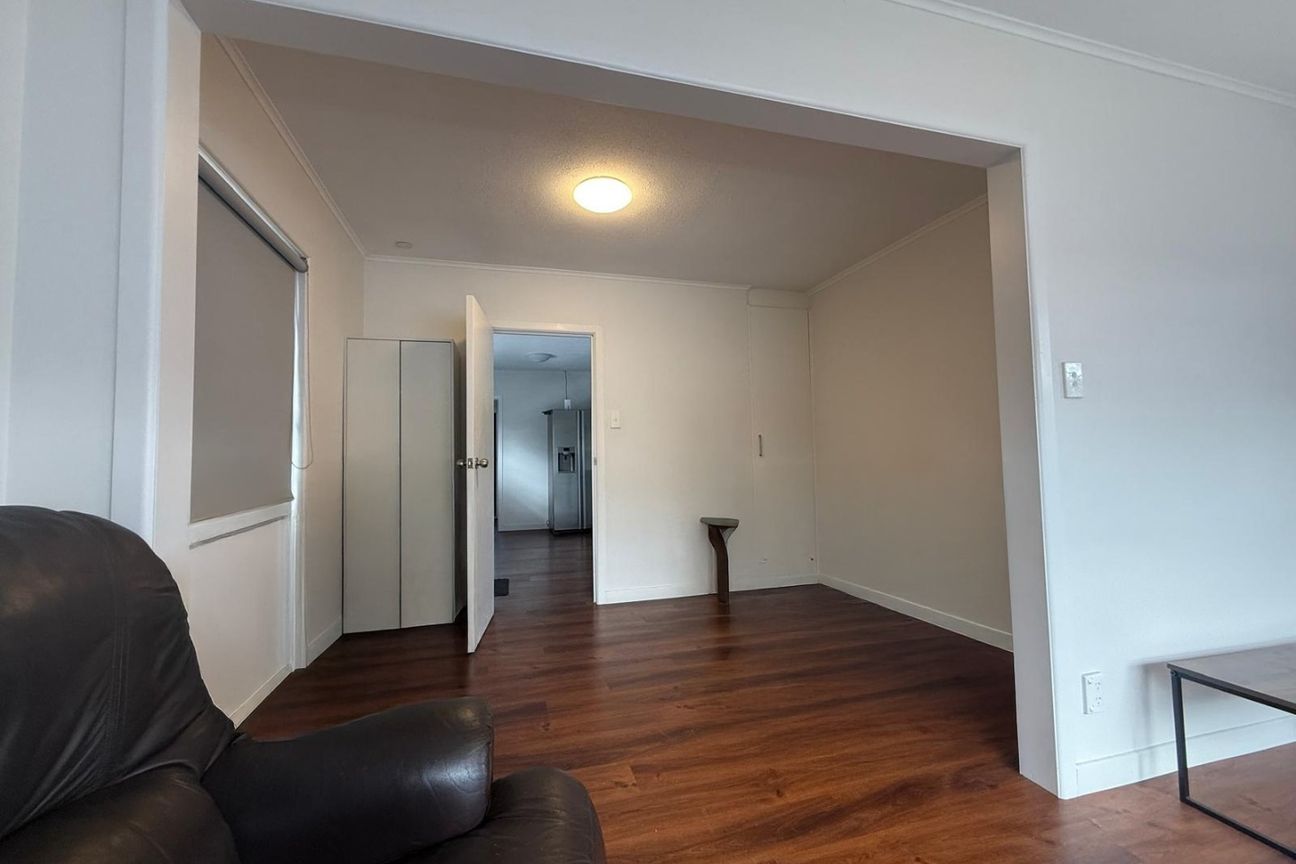 Sunny & Spacious Family Home – Mount Wellington - Altro