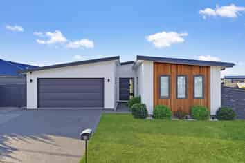 15 Marcoola Drive, Rolleston