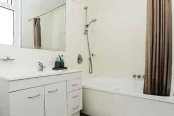 201 Willowpark Road South, Hastings