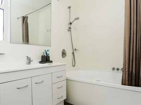 201 Willowpark Road South, Hastings