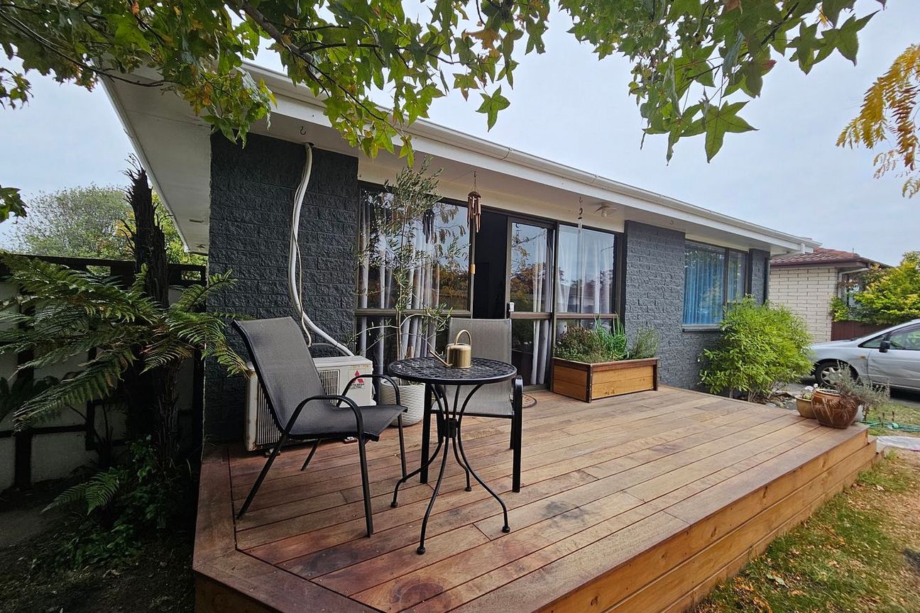 Wonderfully updated 2-Bed Home in Parklands - Widok 2
