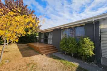 2/71 Royal Park Drive, Parklands
