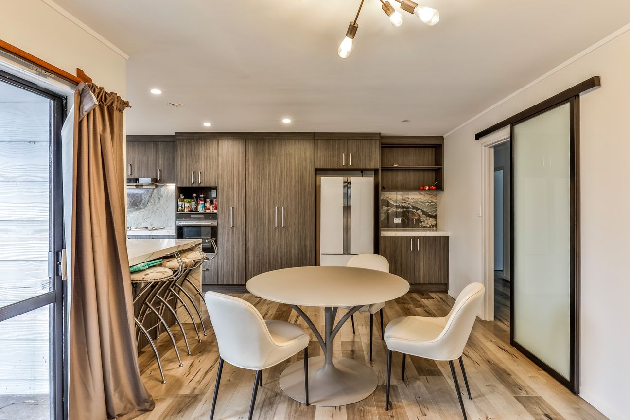 FOUR BEDROOM FAMILY HOME - Widok 4