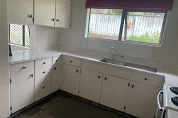 Hawkes Bay - Address withheld