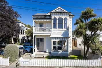 182B Queen Street, North Dunedin
