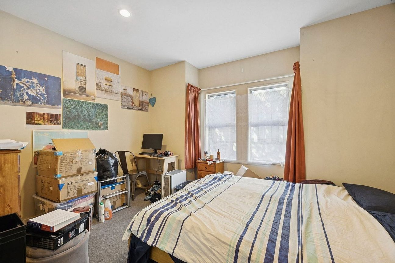 6 Bedroom, 2.5 Bathroom Flat - Ansicht 6