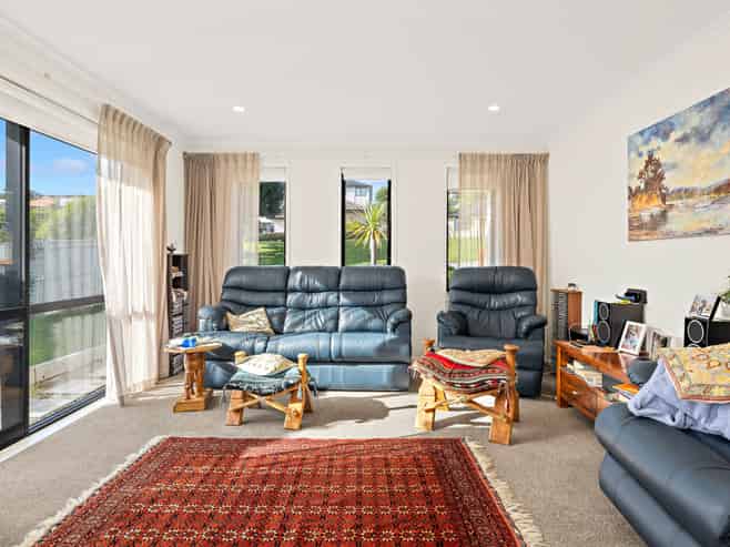 4 Hewson Drive, Snells Beach