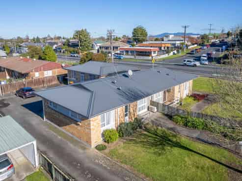 2 A,B,C Beatty Street, Melville
