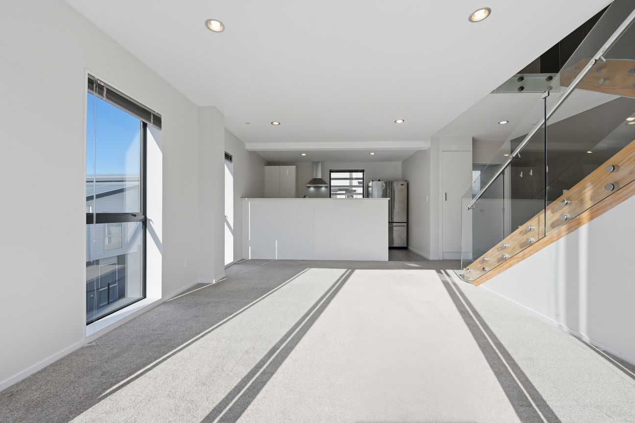 Space, Style & Convenience - Vista 4