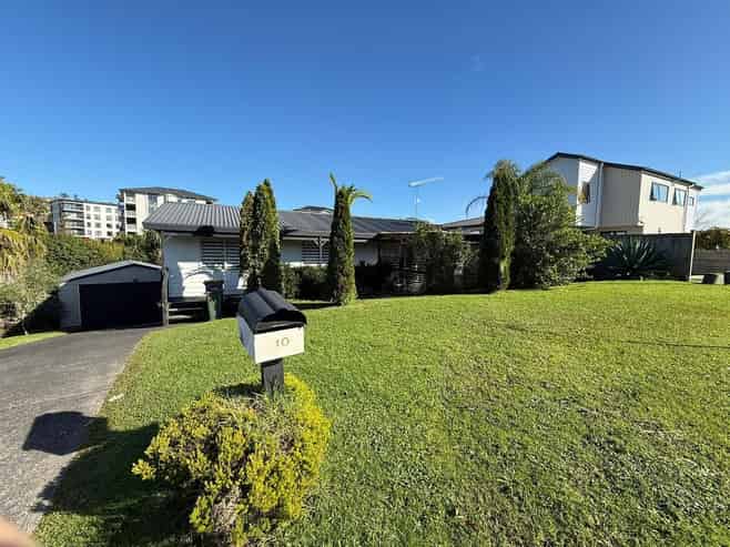 10 Rook Place, Unsworth Heights