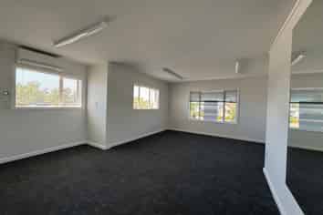 Strowan Consulting Rooms with Car Parking