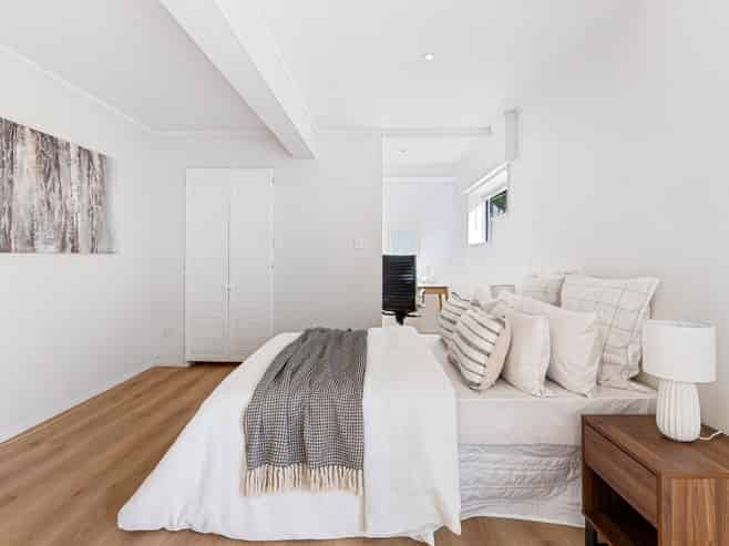 Auckland - Address withheld