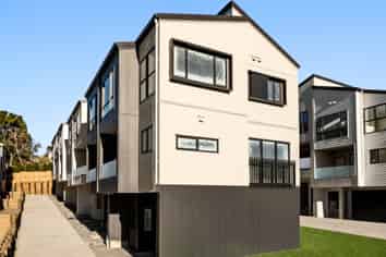 71 Archers Road, Hillcrest