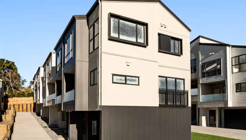 71 Archers Road, Hillcrest