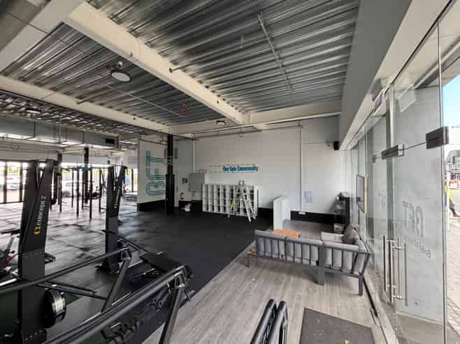 Ground Floor Gym, Retail or Office with Profile  