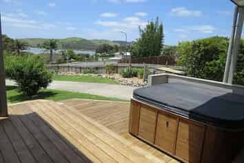 582 Pahi Road, Paparoa