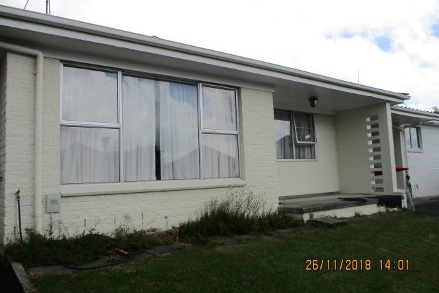 Very Tidy - Two Bedrooms, One Bathroom and Carport - Ansicht 2