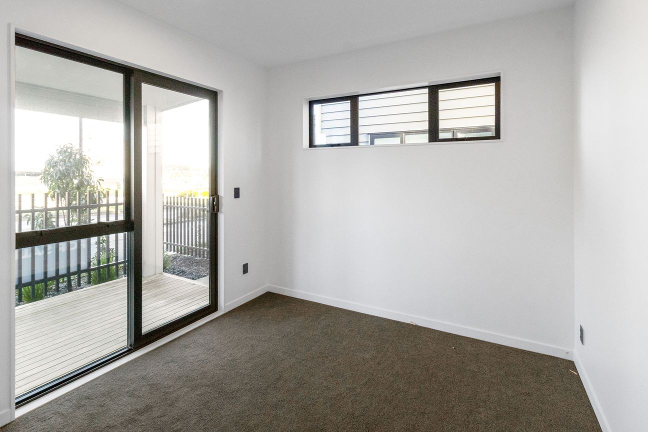 Spacious 5 bedroom family home in Karaka! - Widok 5