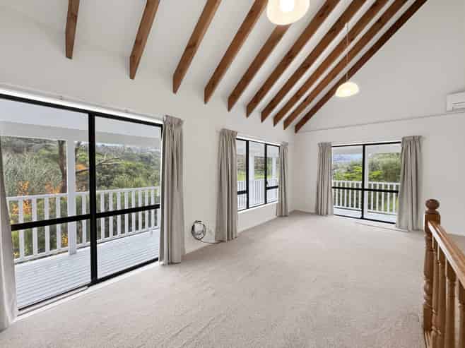 10A Wingfield Place, Churton Park