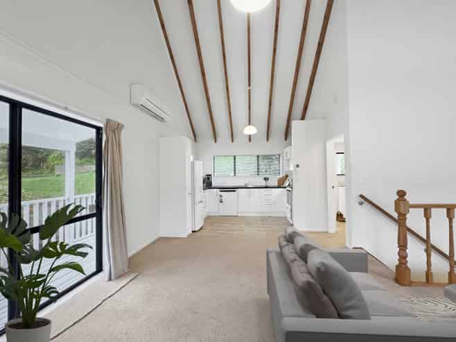 10A Wingfield Place, Churton Park