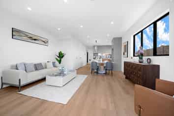 7 Marino Street, Karaka