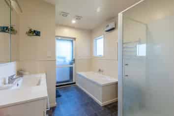 Hawkes Bay - Address withheld