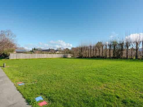4B Stevens Drive, Greytown