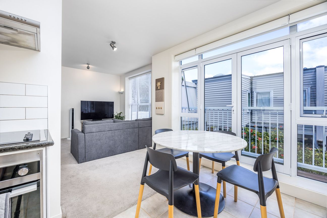 Funky Loft-Style Apartment with Garage - 10/9 Basque Road, Eden Terrace - Widok 6