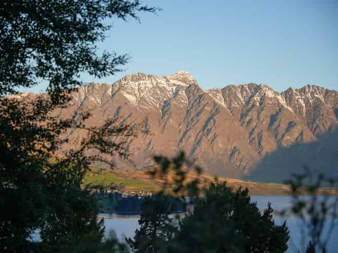 6 Aspen Grove, Queenstown