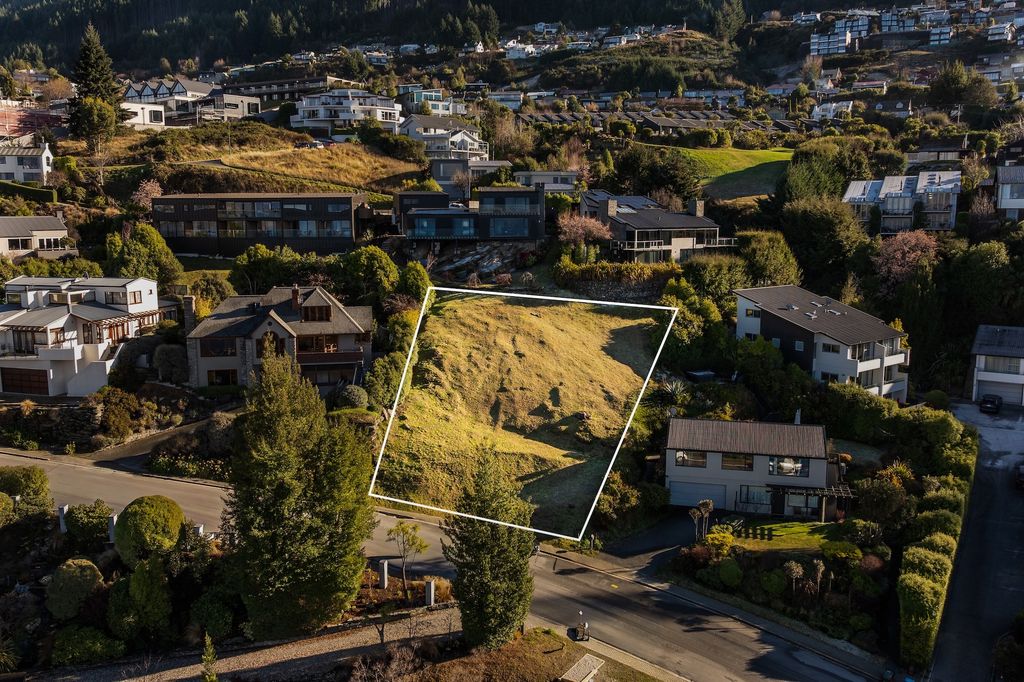 6 Aspen Grove, Queenstown 2