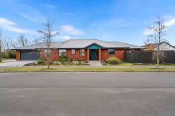 36 Reighton Drive, Allenton