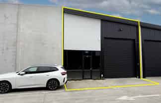 Modern Industrial Unit