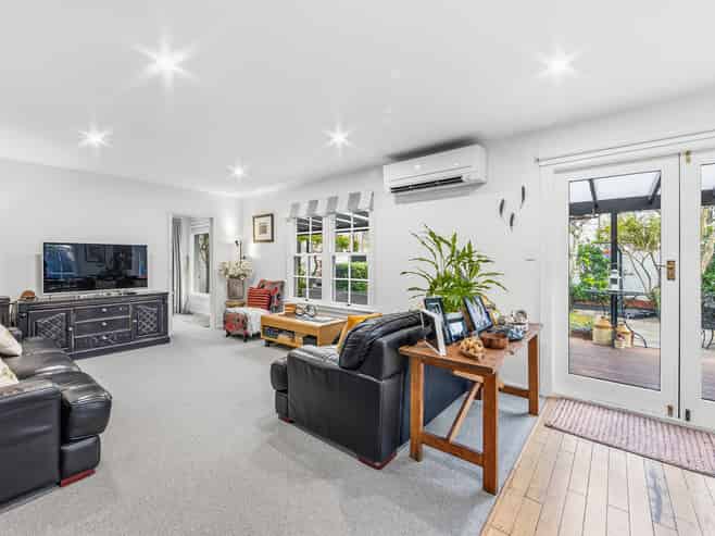 1/148 Leinster Road, Merivale